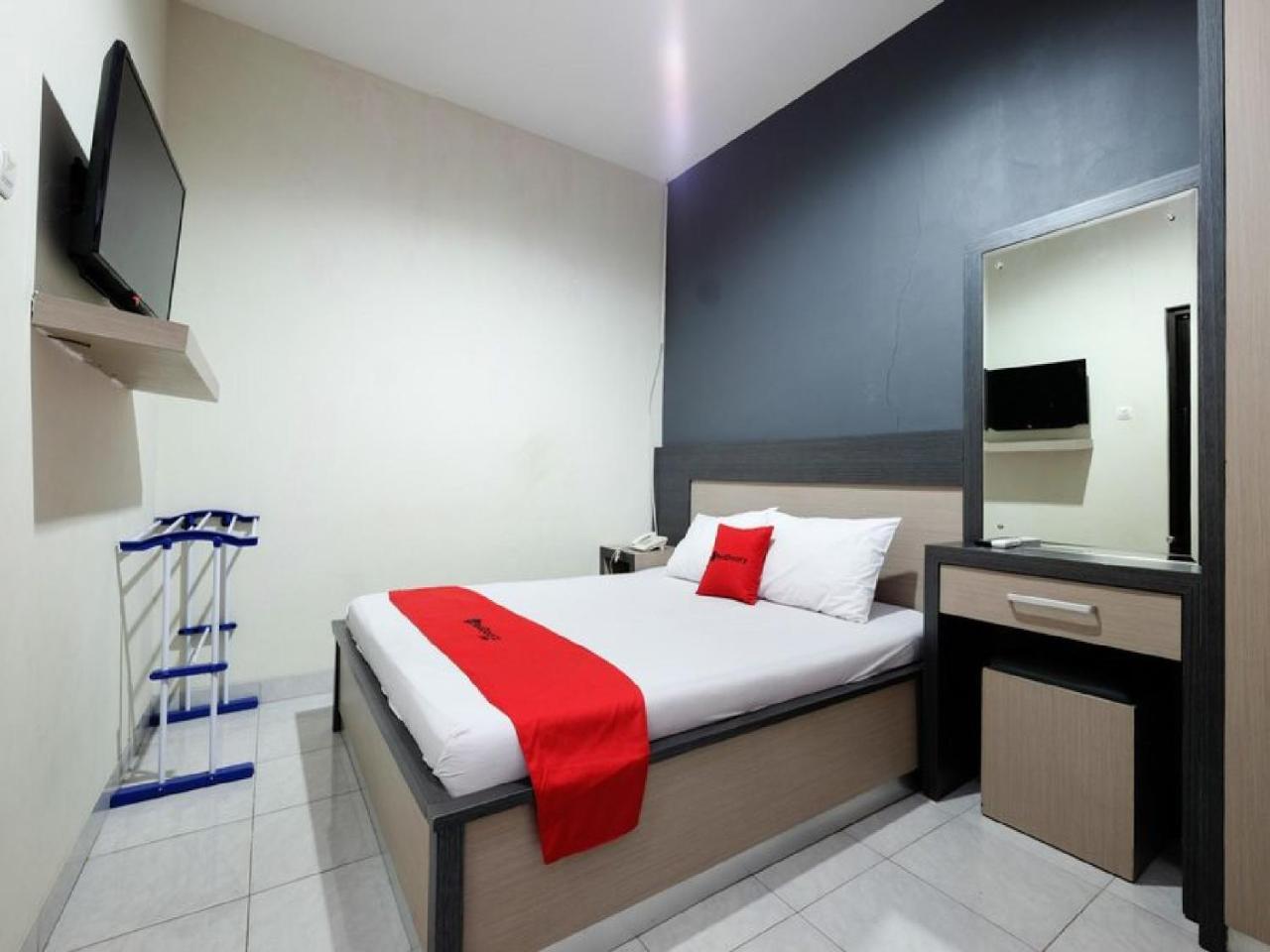 Reddoorz Near Moro Mall Purwokerto Exterior photo